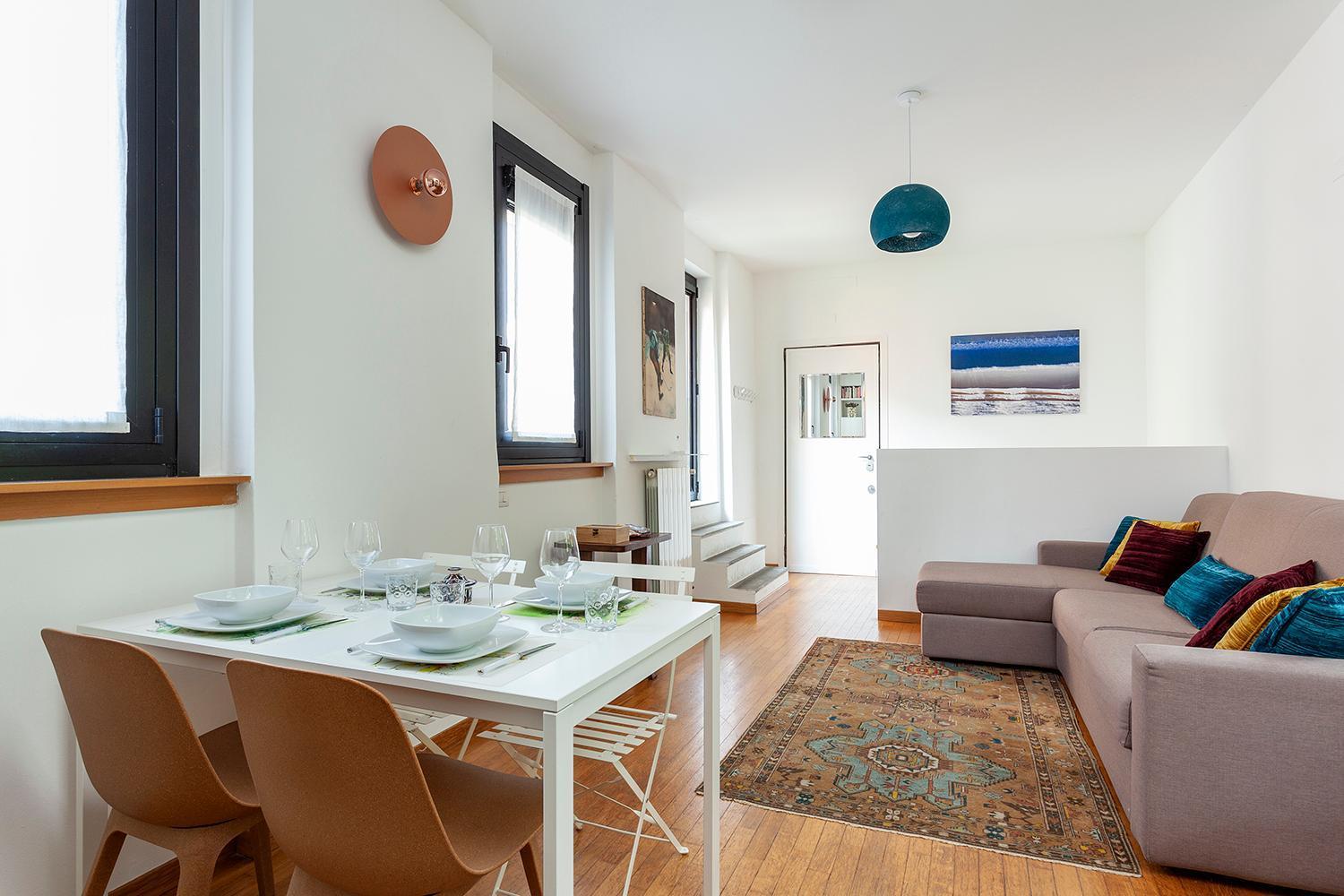 Duplex Luminoso In Zona Residenziale Apartment Milan Luaran gambar